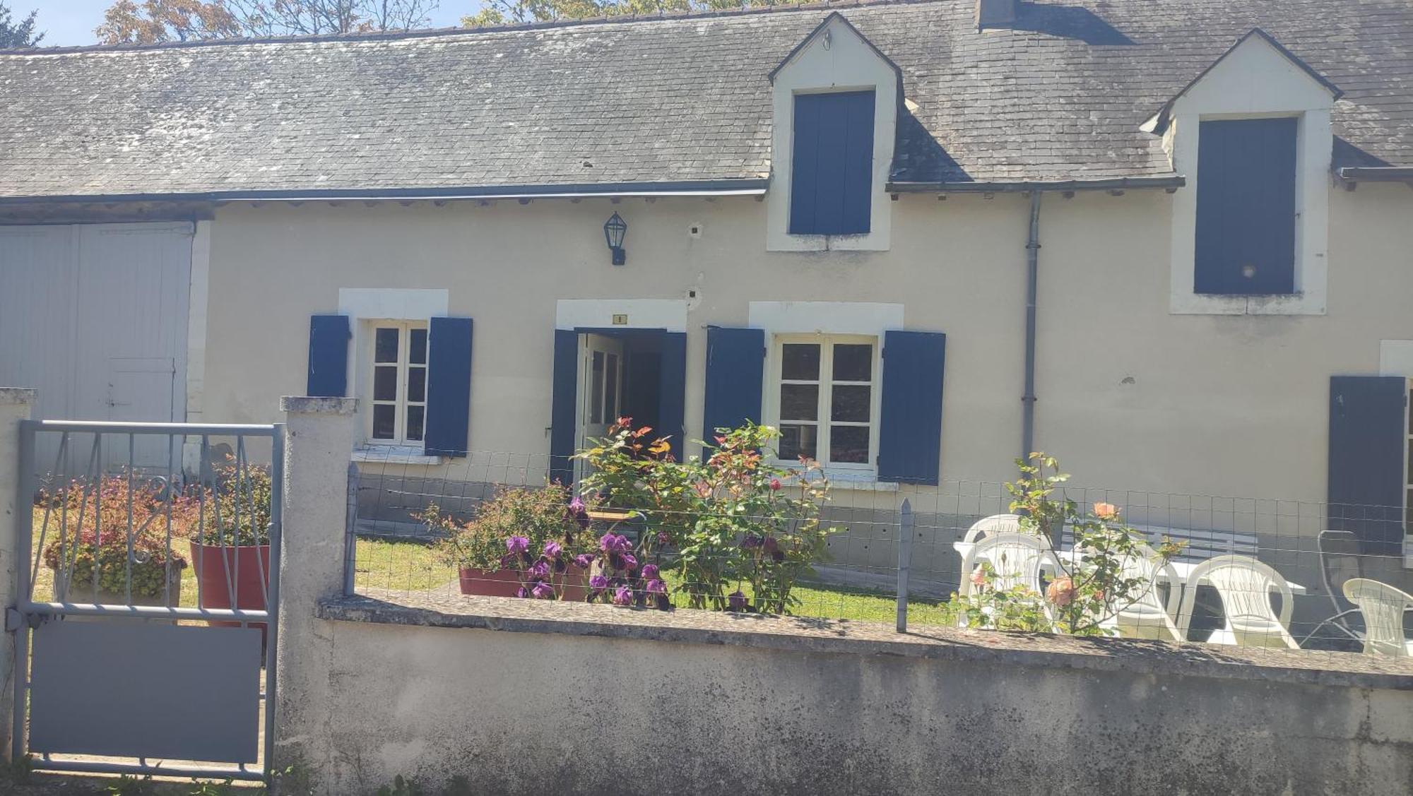 Maison Plain Pied, 2 Chambres, Longere Typique , Fraiche, Dans Bourg Avec Tous Commerces Lucay-le-Male Exterior photo