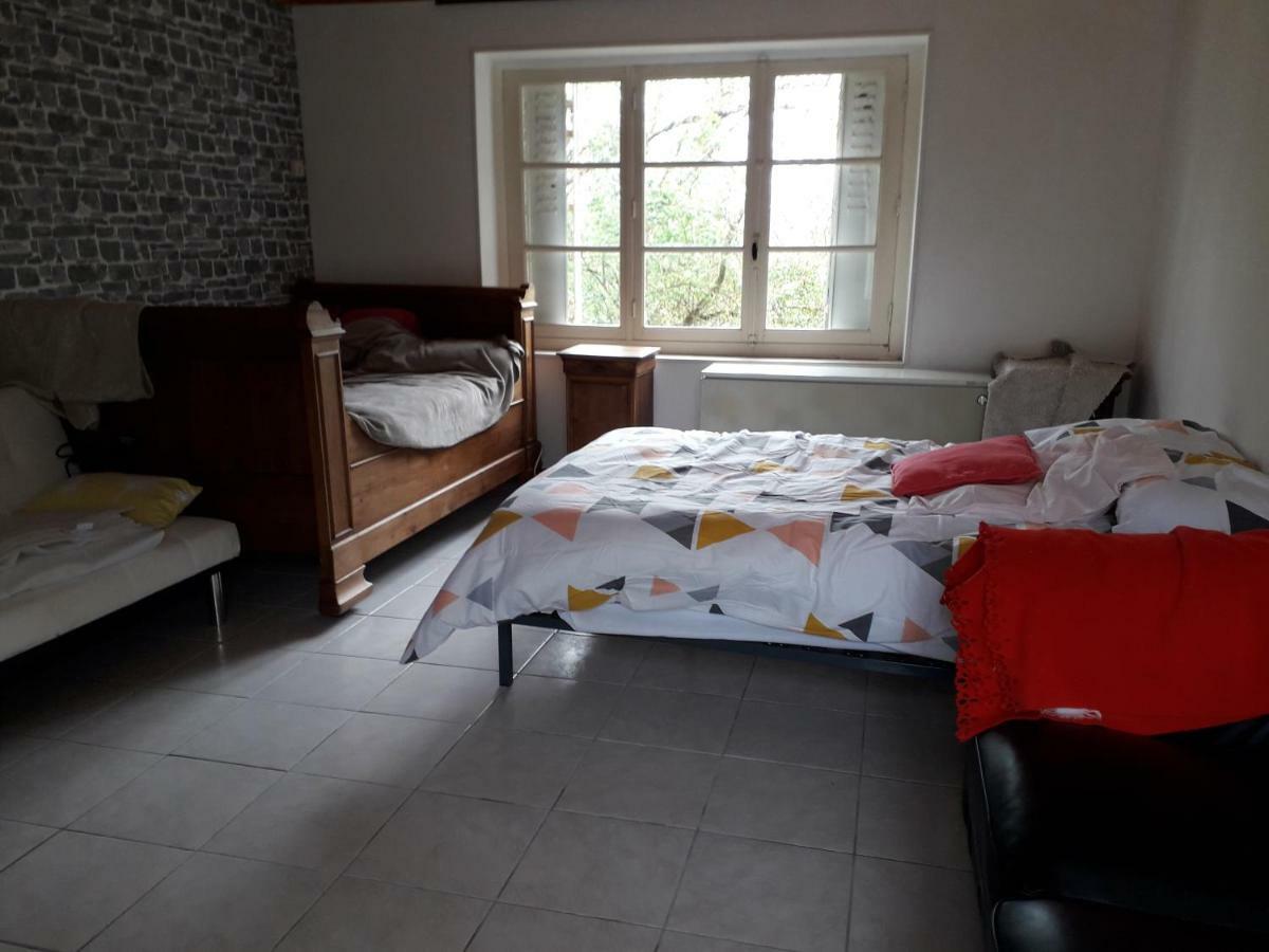 Maison Plain Pied, 2 Chambres, Longere Typique , Fraiche, Dans Bourg Avec Tous Commerces Lucay-le-Male Exterior photo